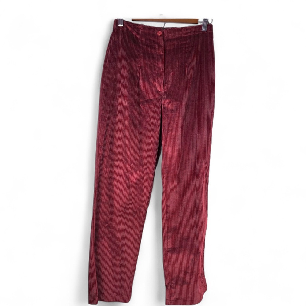 G.G. Sport Burgundy Corduroy Pants Small Women's Elastic Waist Straight Leg‎